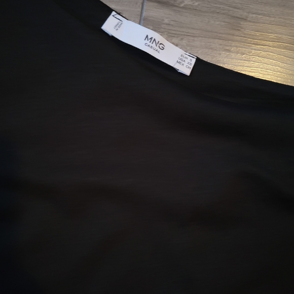 One Shoulder Top - Picture 2 of 3